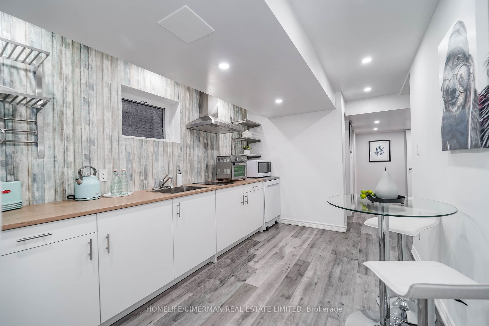 119 Fred Jackman Avenue