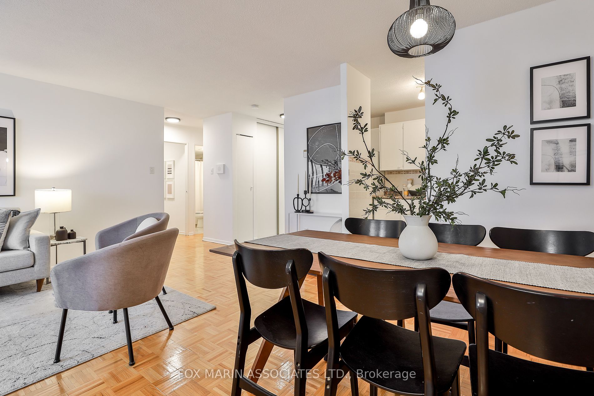 15 Torrance Rd, #905