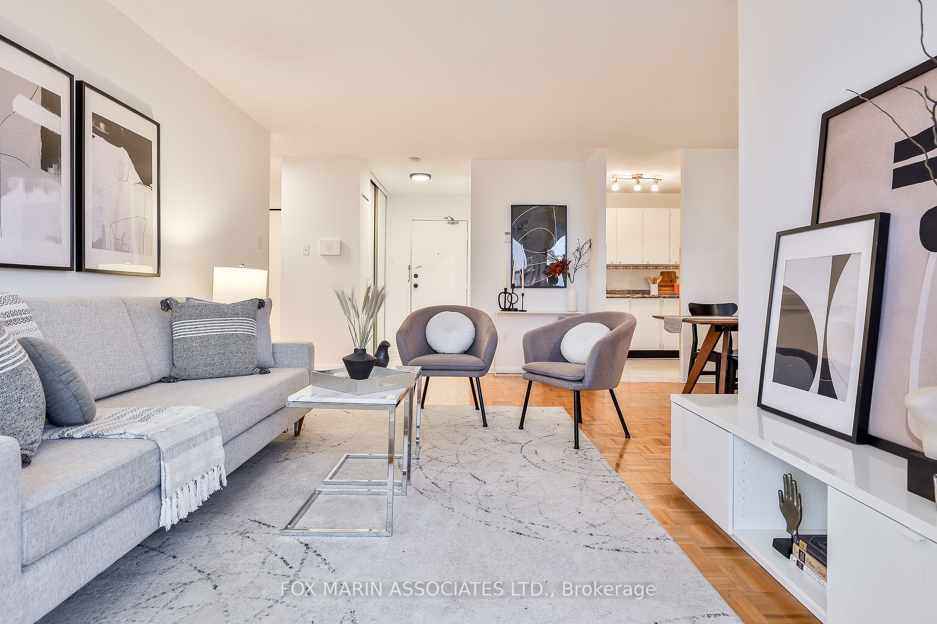15 Torrance Rd, #905