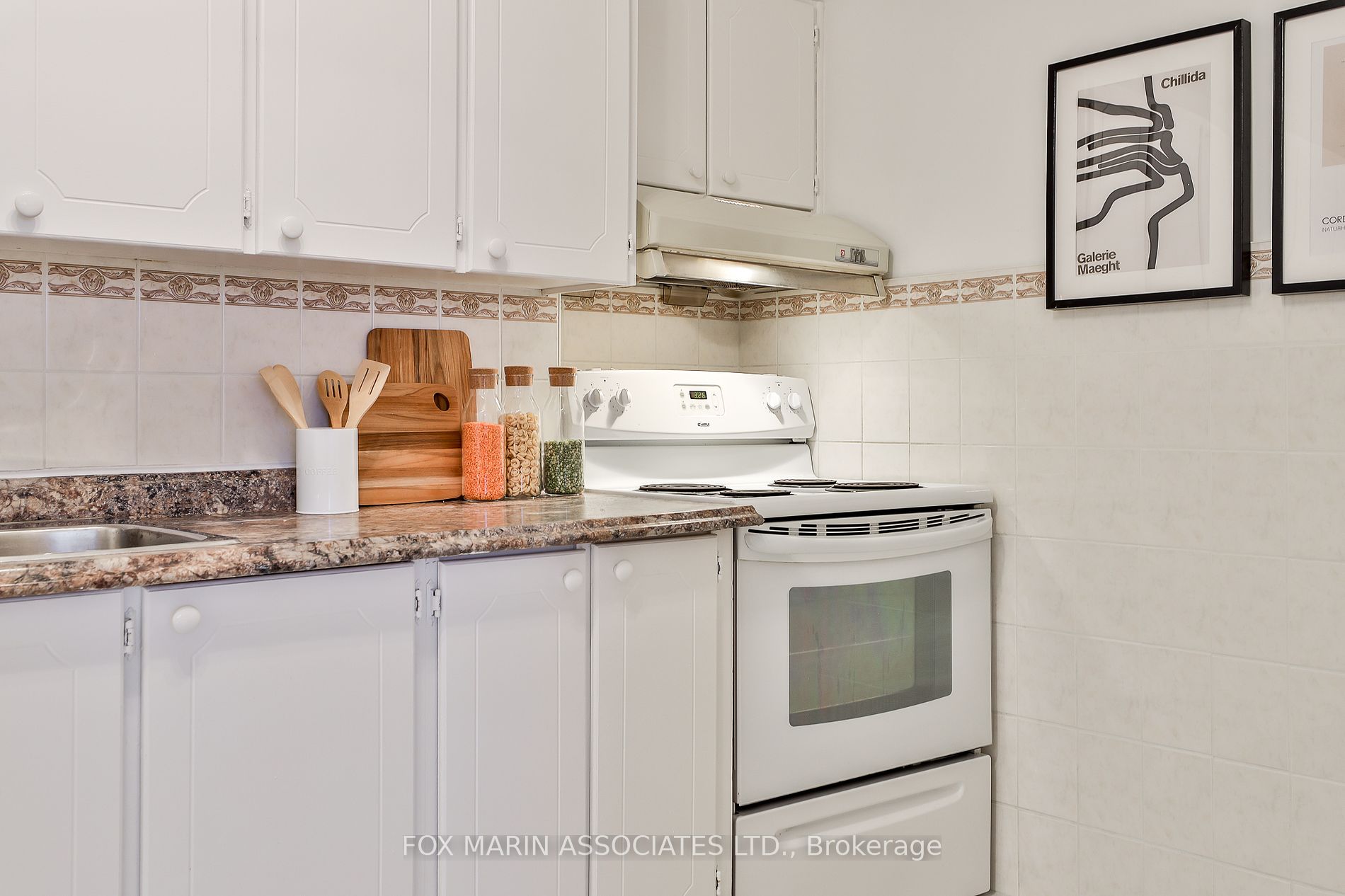 15 Torrance Rd, #905