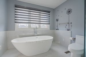 46 Willowbrook Dr