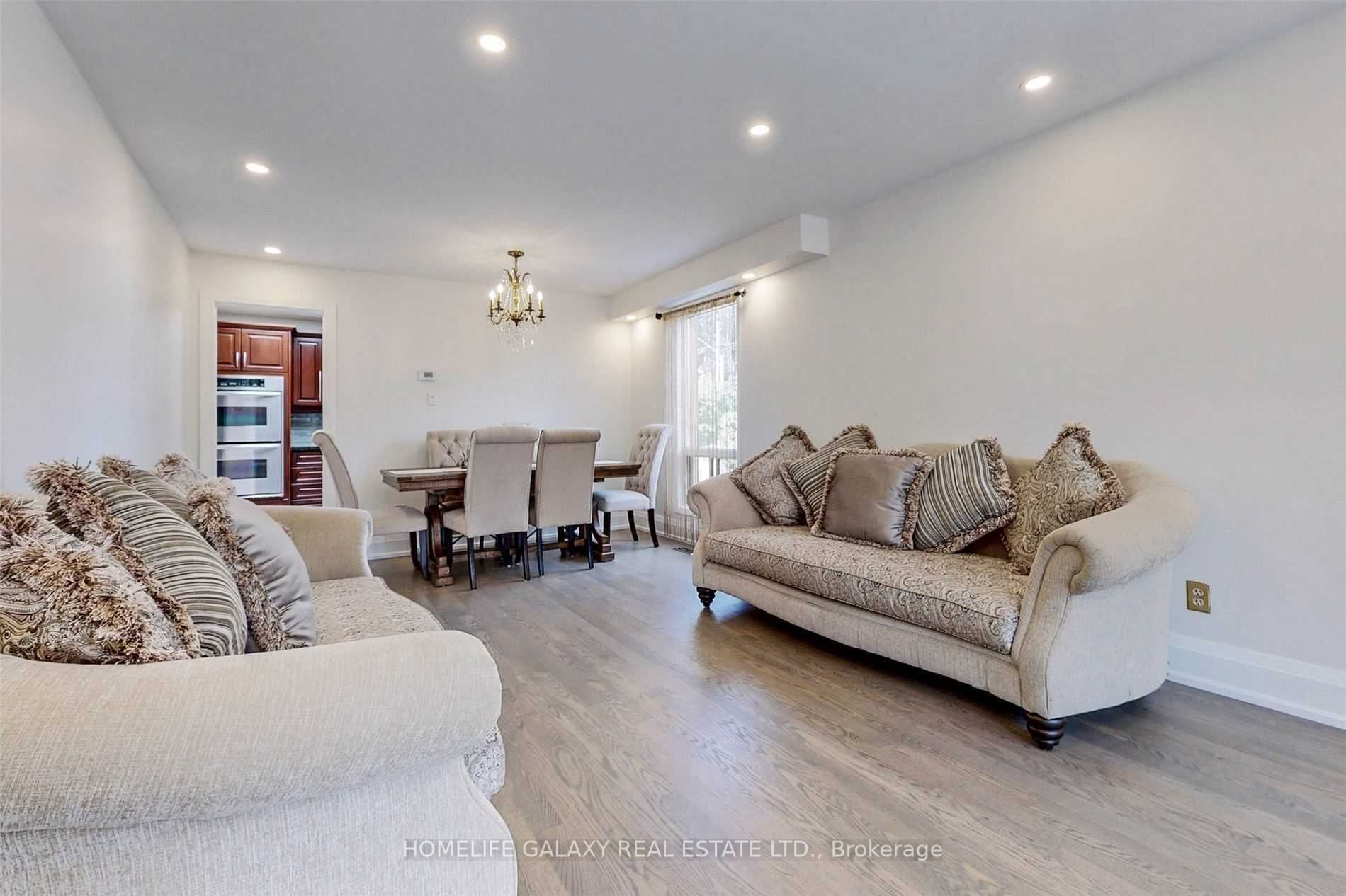 1940 Glengrove Rd