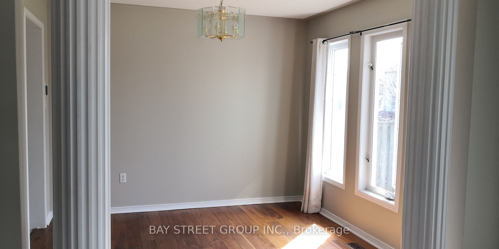 61 Portage Tr