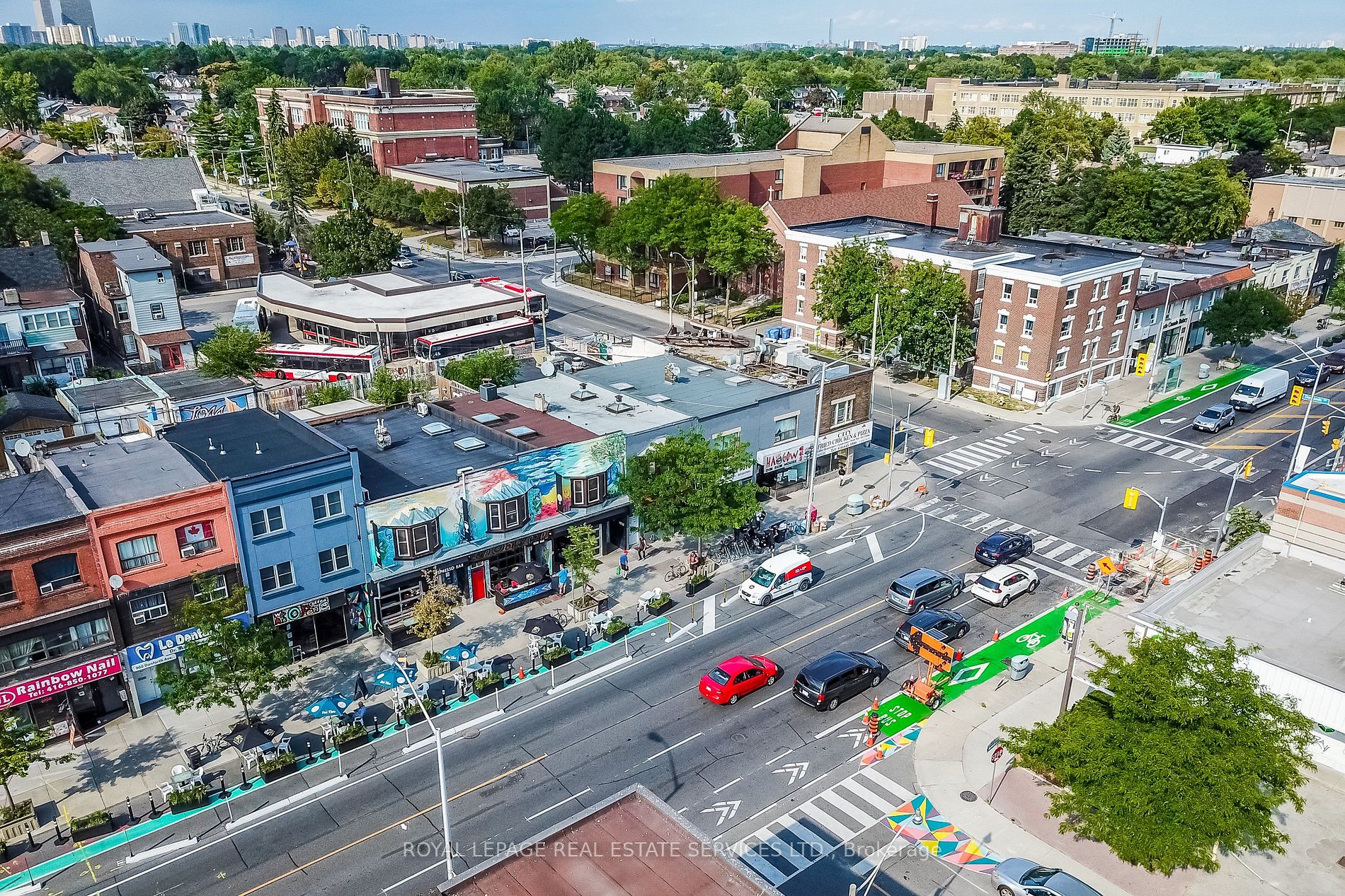 962-974 Danforth Ave
