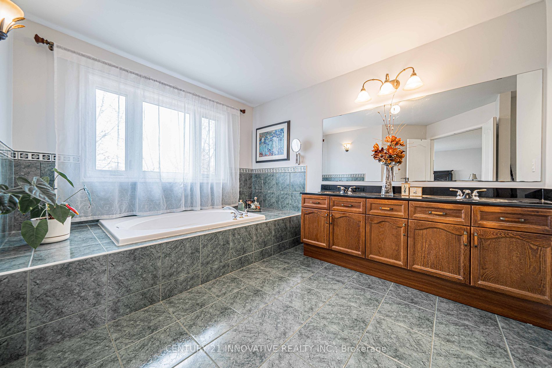 109 Gartshore Drive