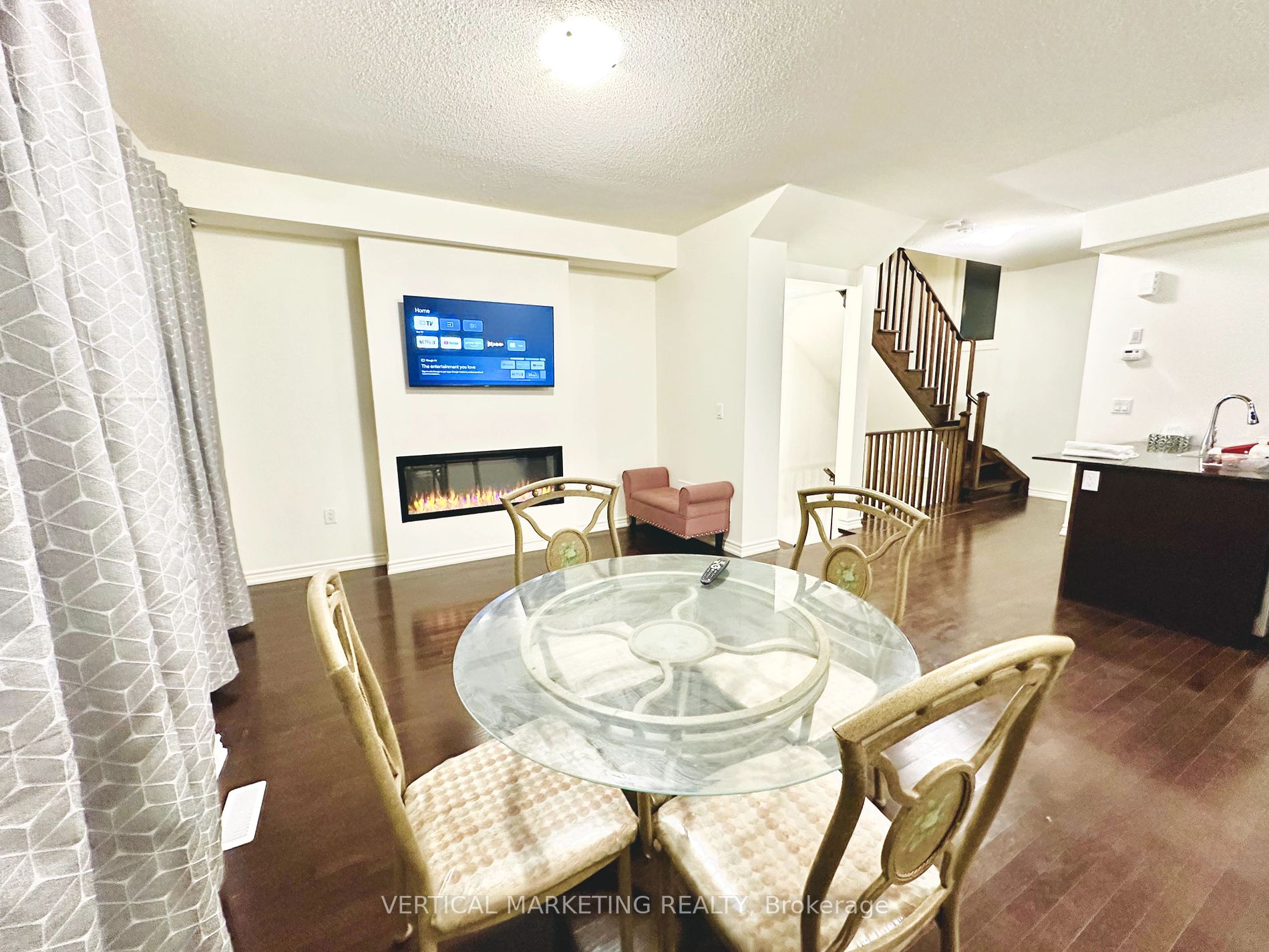 3 Coppini Lane