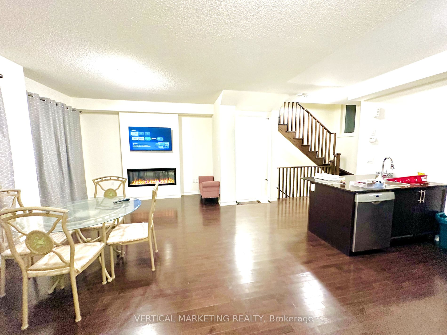 3 Coppini Lane