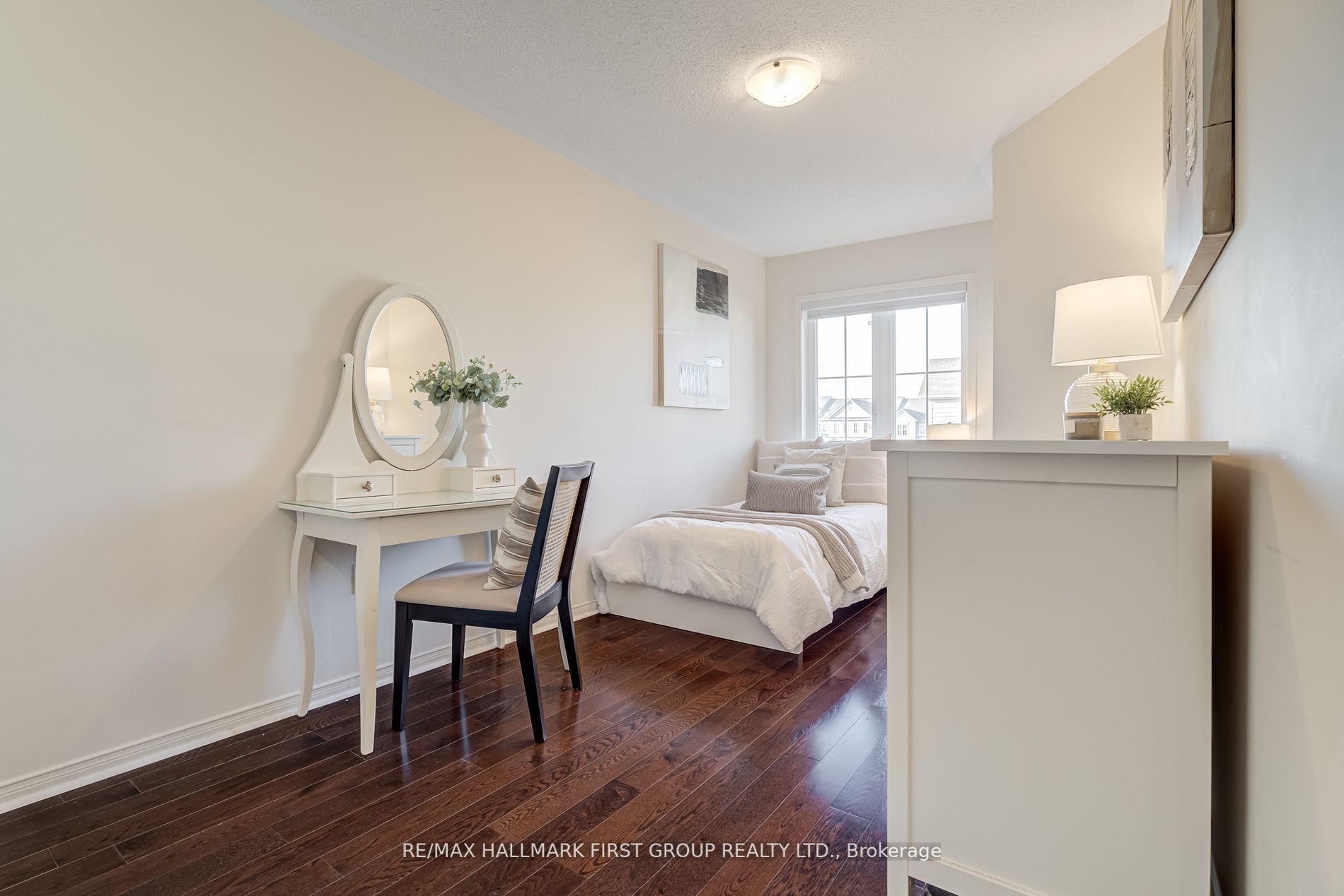 19 Martinworth Lane, #9