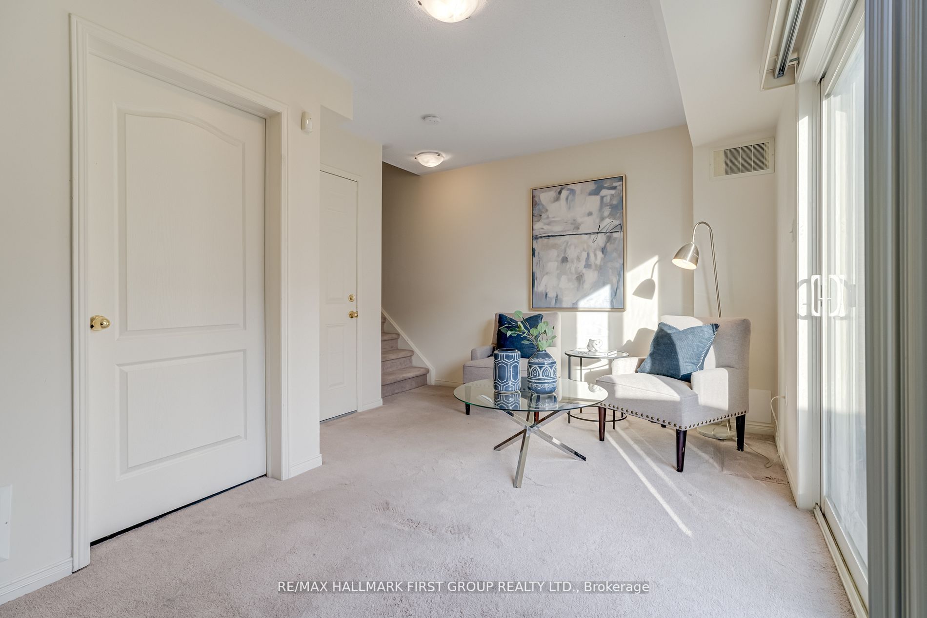 19 Martinworth Lane, #9