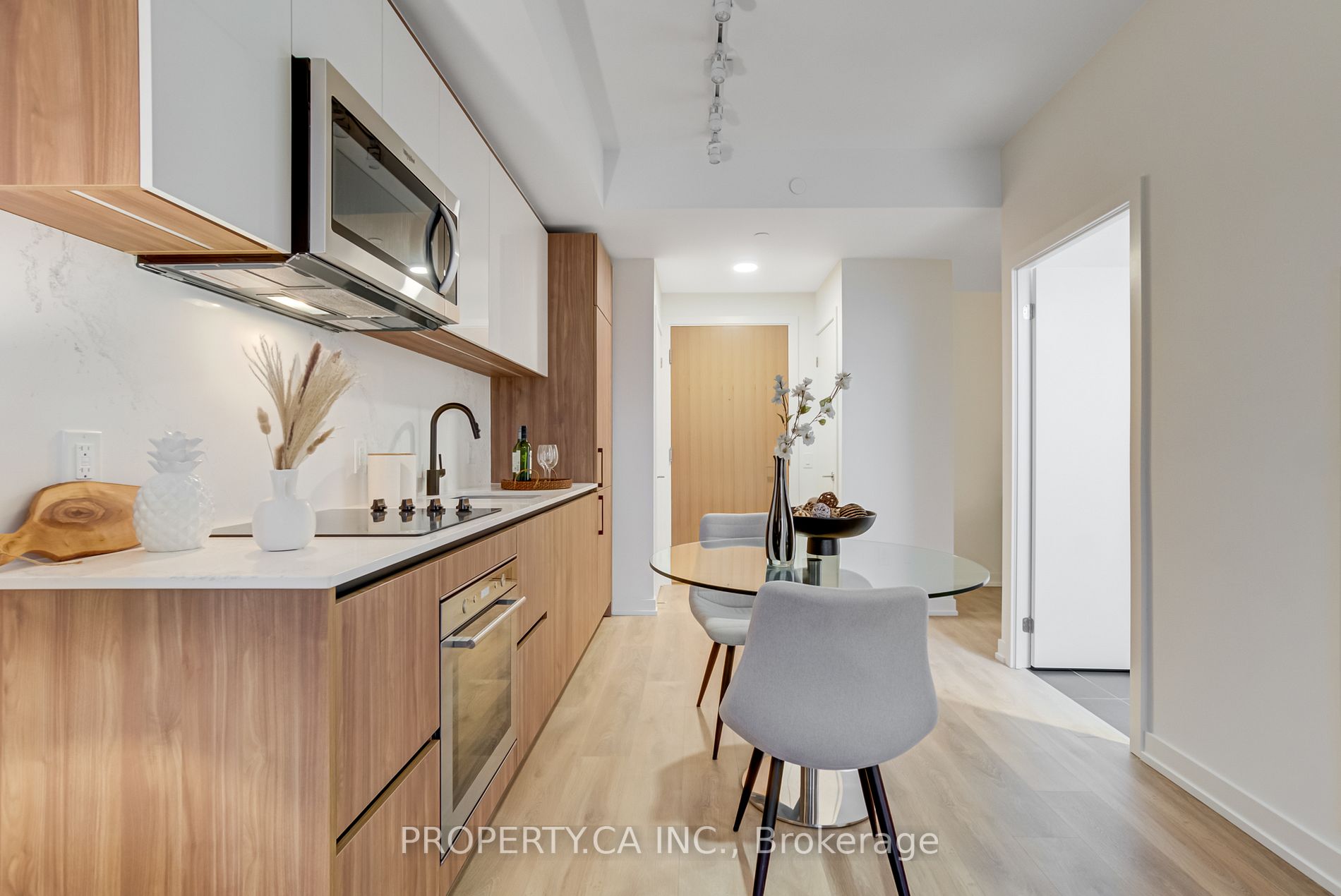 150 Logan Avenue #606