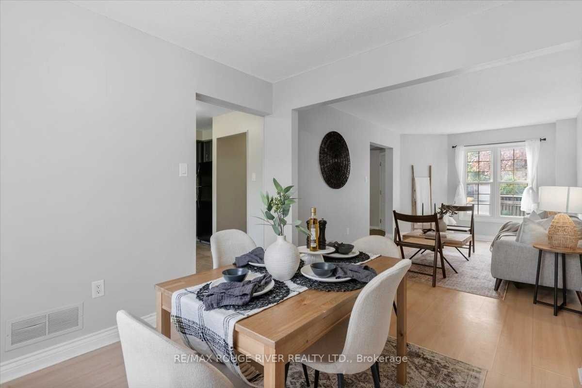 7 Inglis Ave, #Main