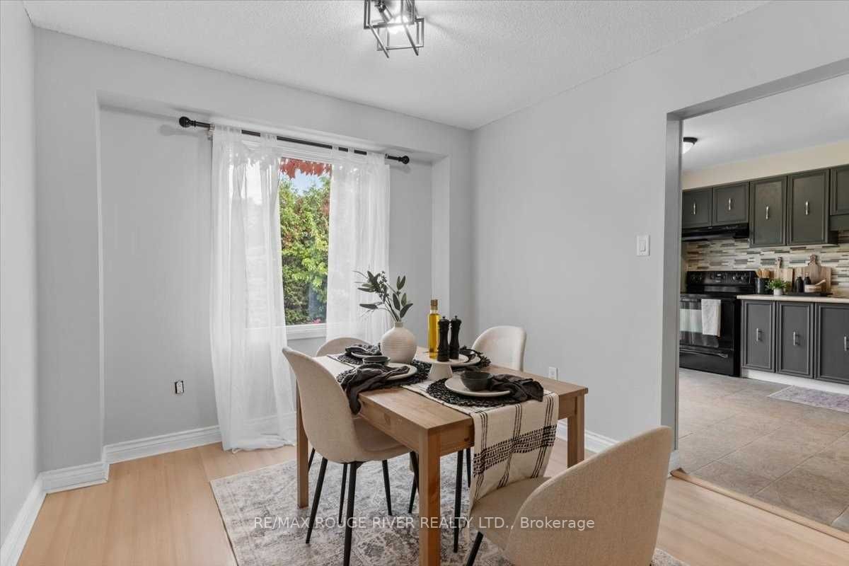 7 Inglis Ave, #Main