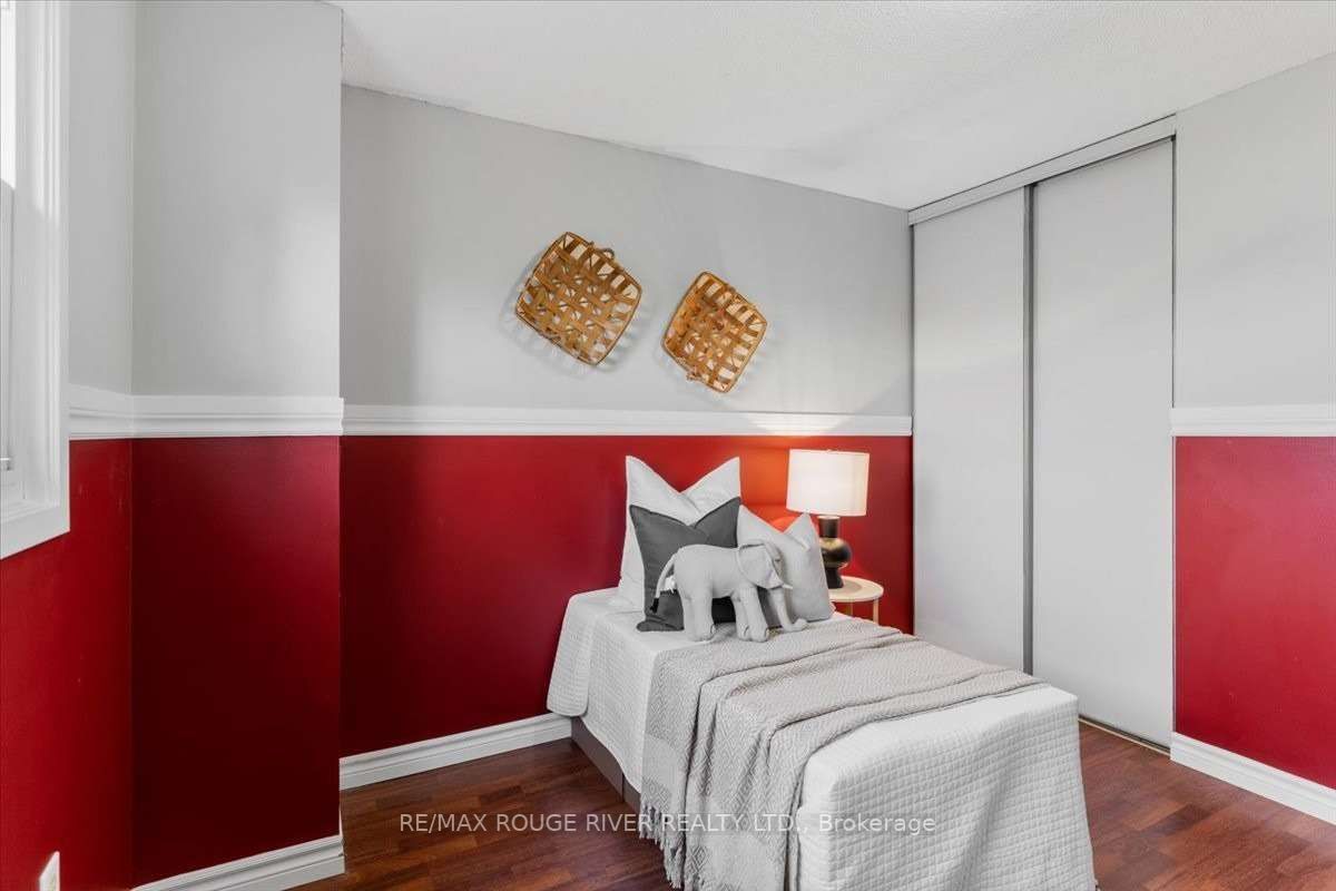 7 Inglis Ave, #Main