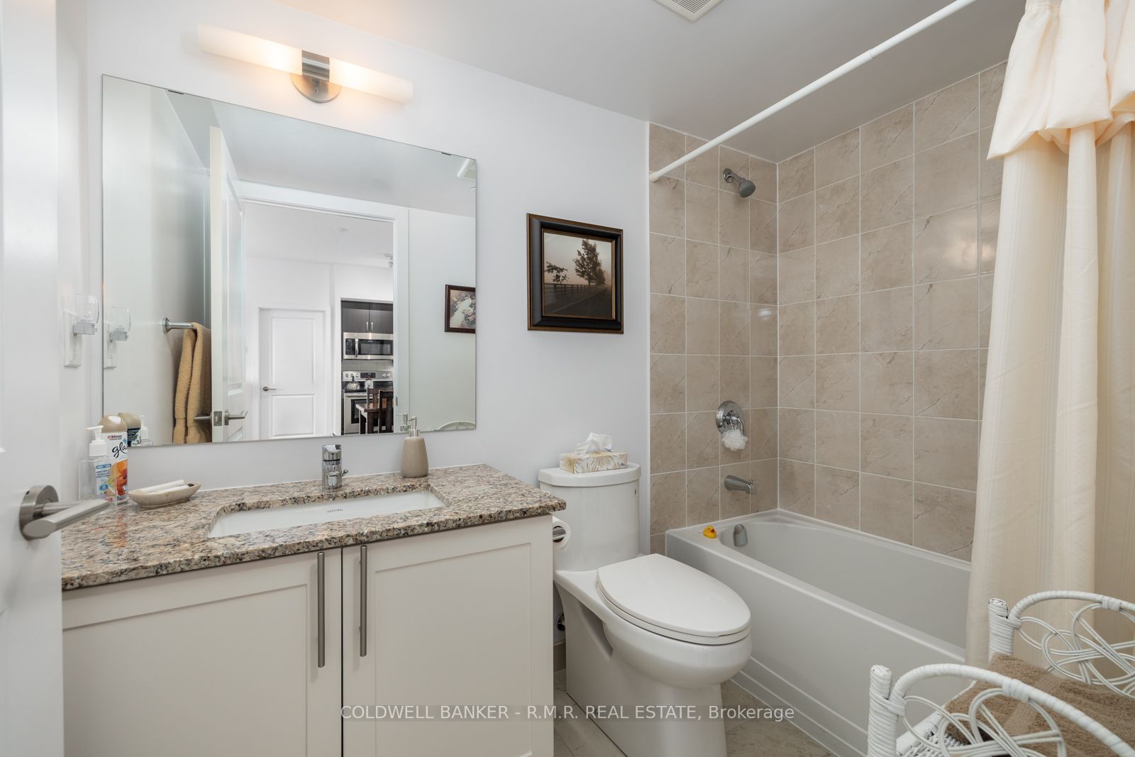 1215 Bayly St, #Lph03