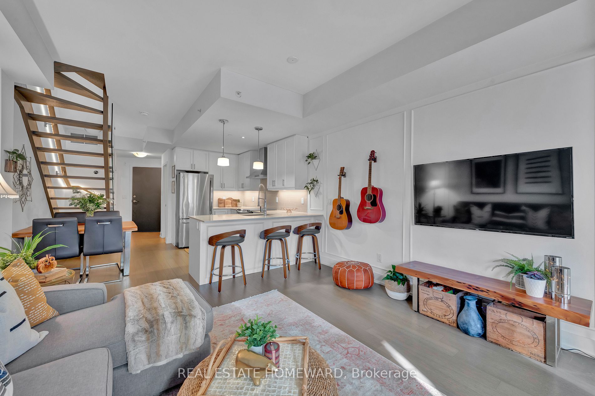 2A Queensbury Avenue, #102