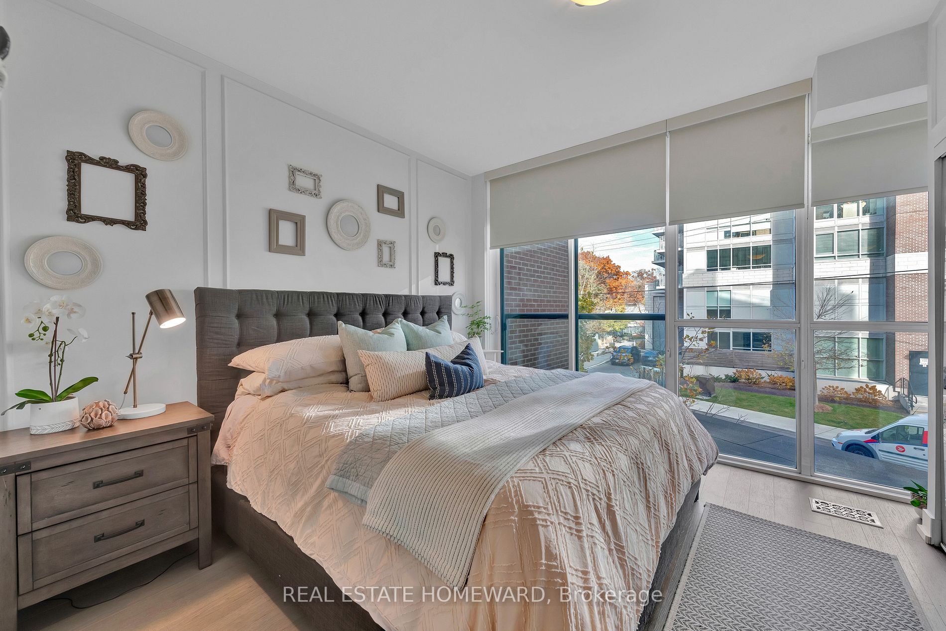 2A Queensbury Avenue, #102