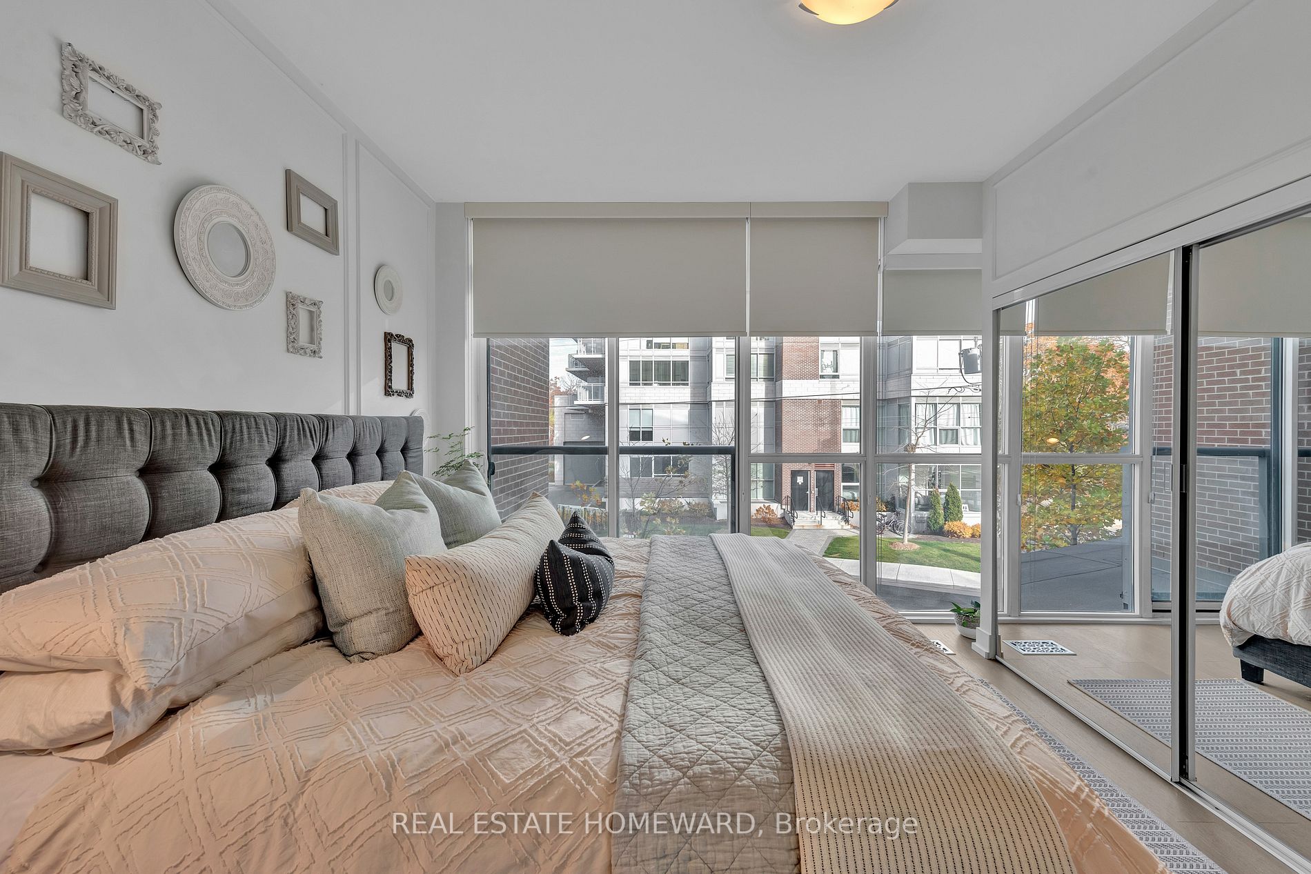 2A Queensbury Avenue, #102