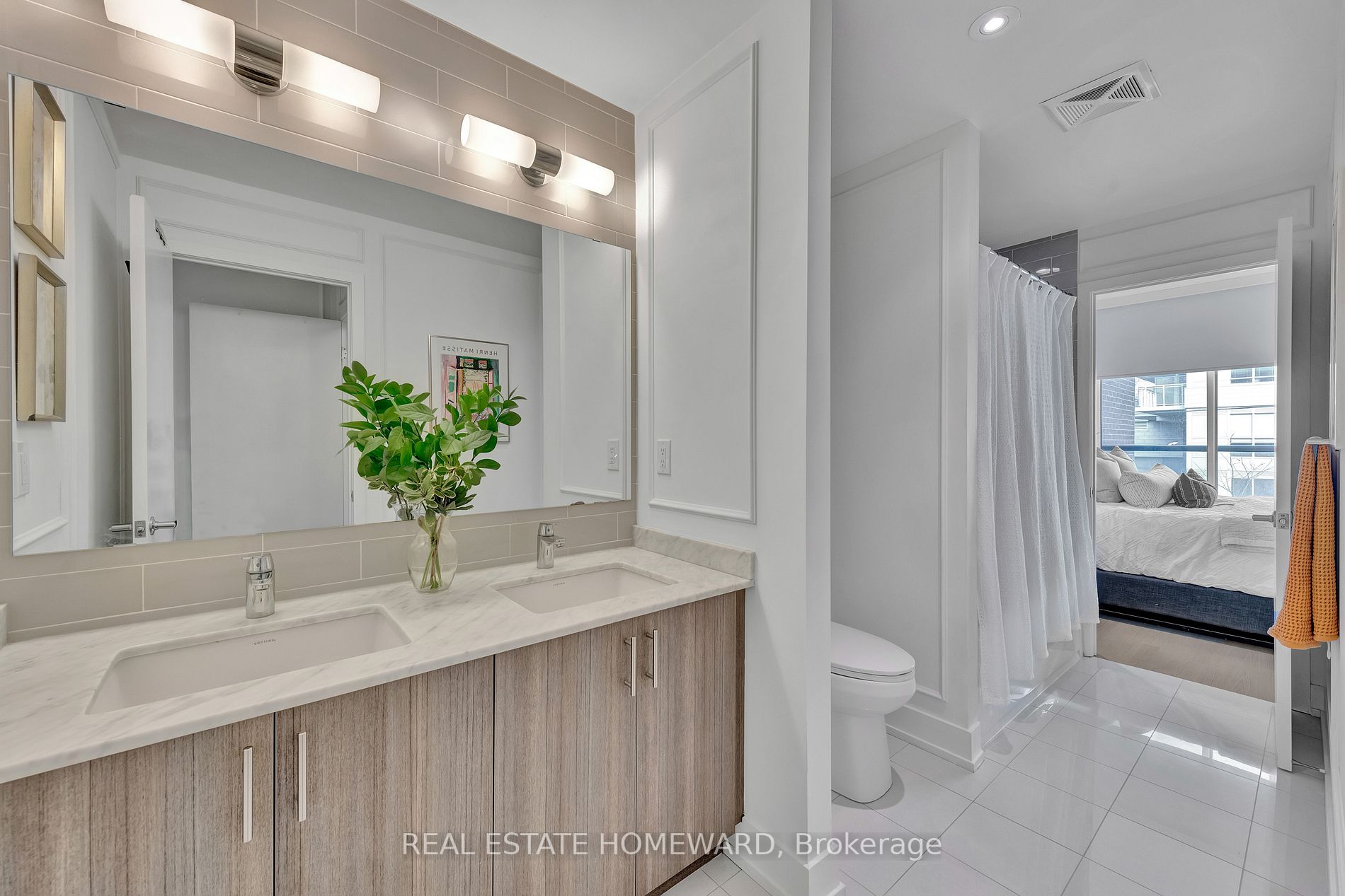 2A Queensbury Avenue, #102