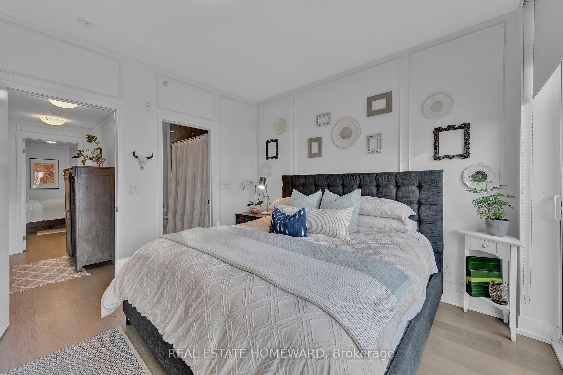 2A Queensbury Avenue, #102