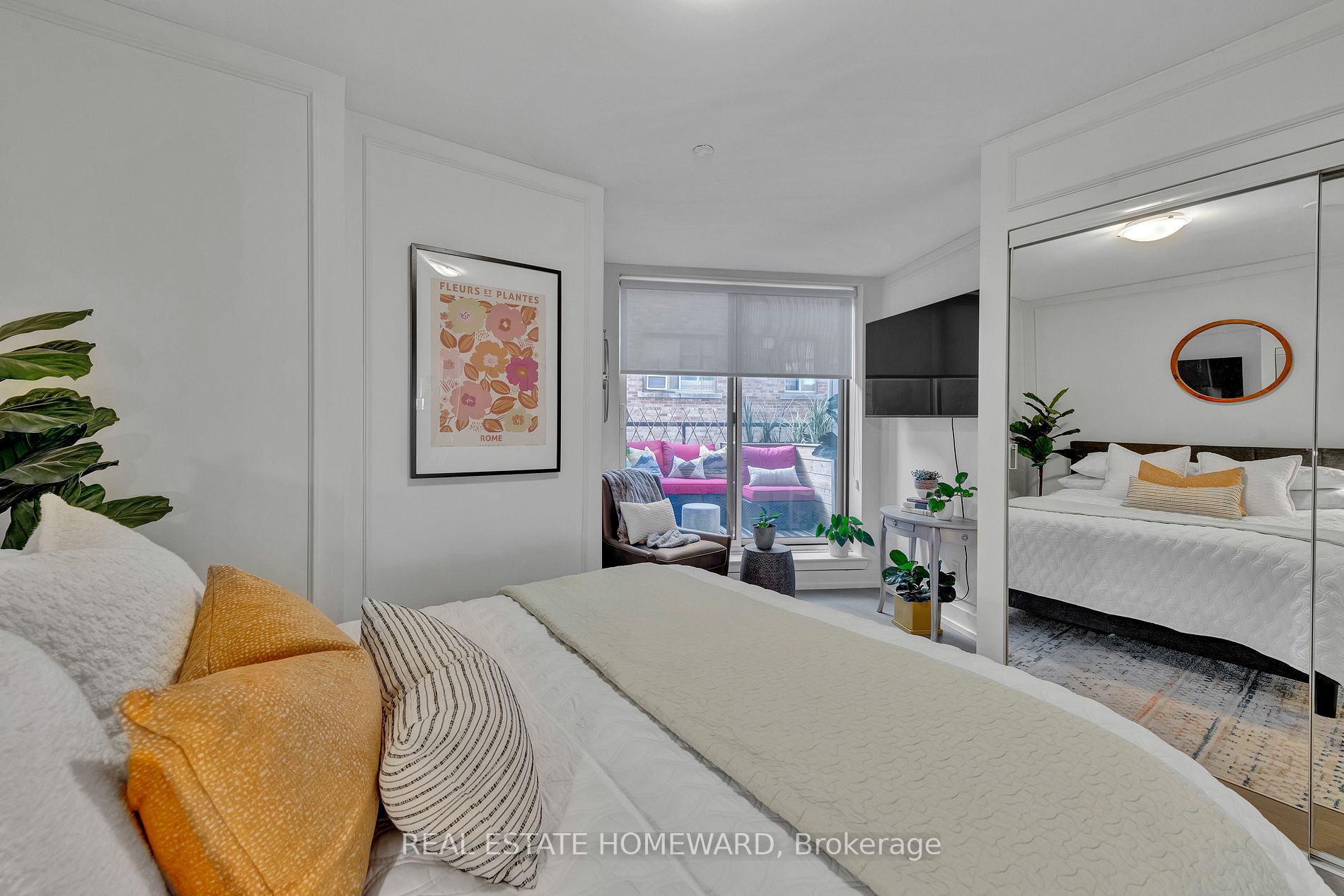 2A Queensbury Avenue, #102