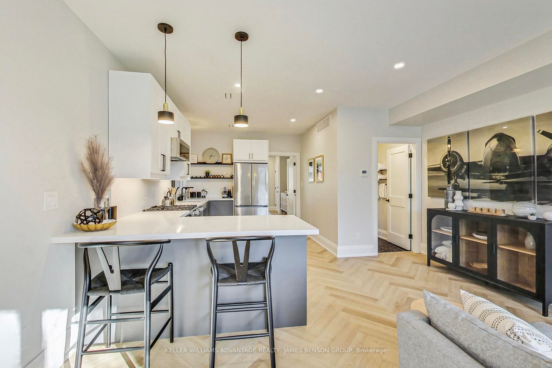 32 Galt Ave, #Unit 2