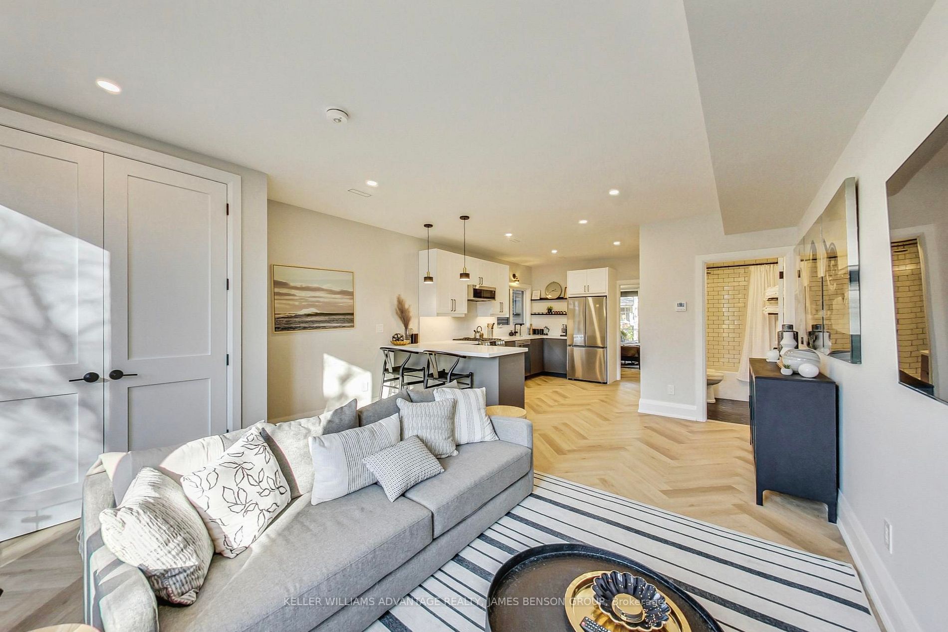 32 Galt Ave, #Unit 2