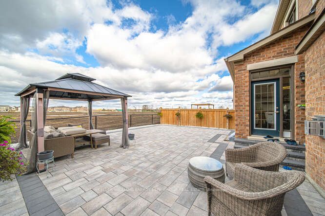 95 Maskell Crescent