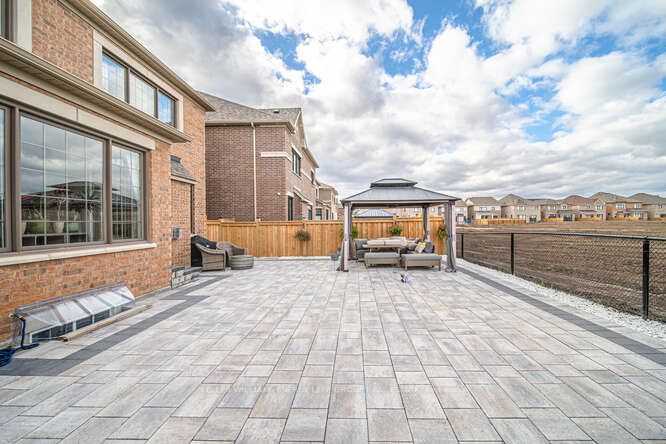 95 Maskell Crescent