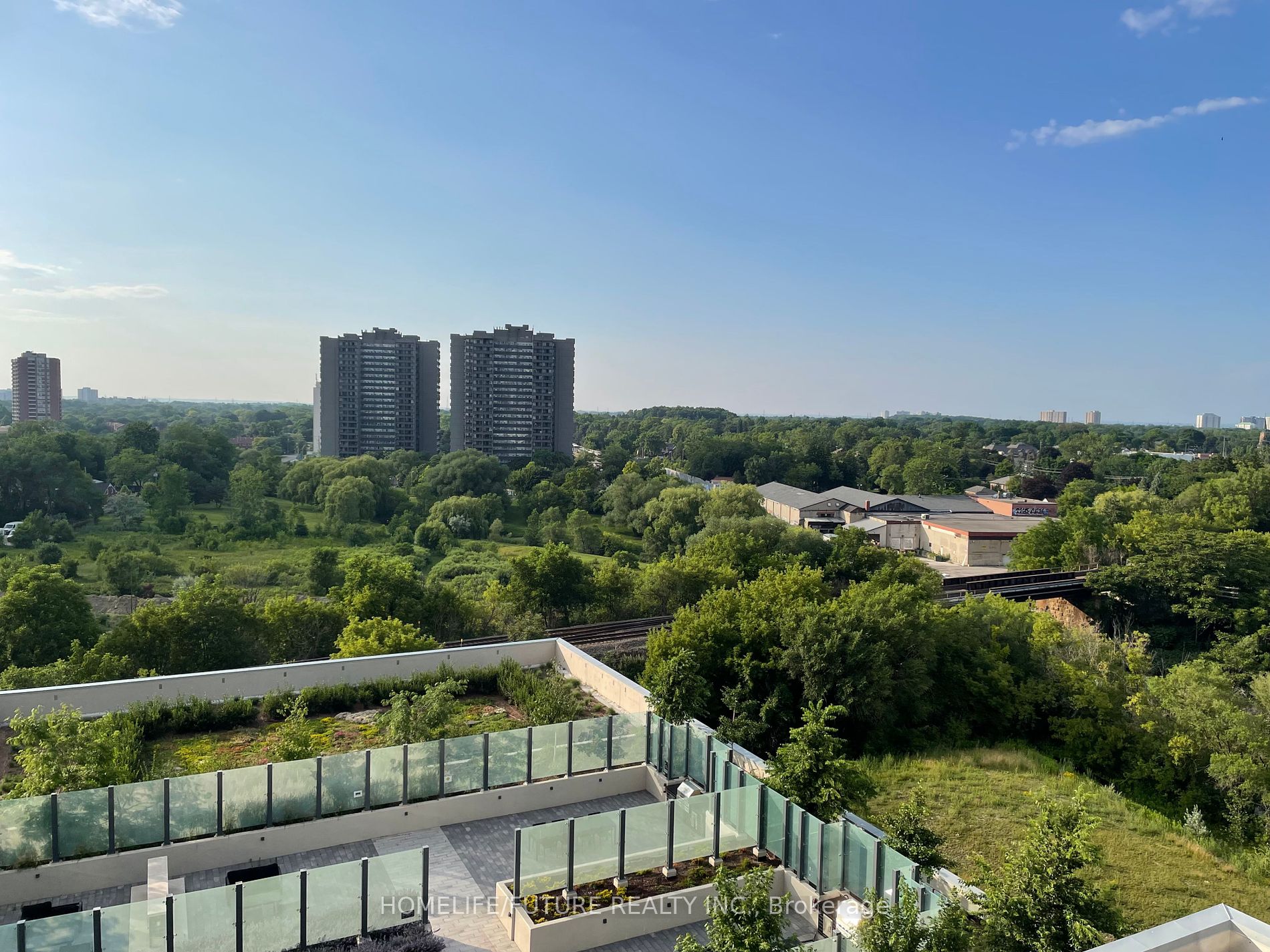 225 Village Green Square, #903