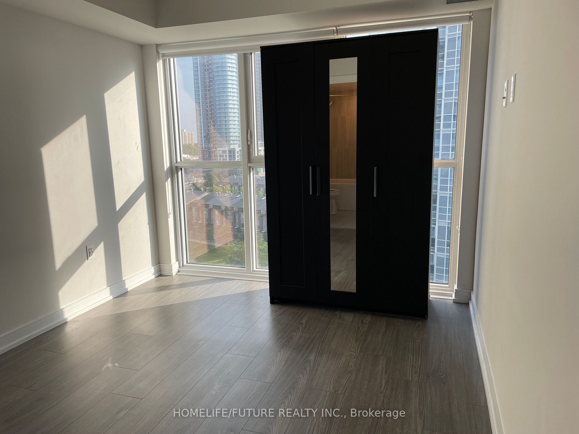 225 Village Green Square, #903