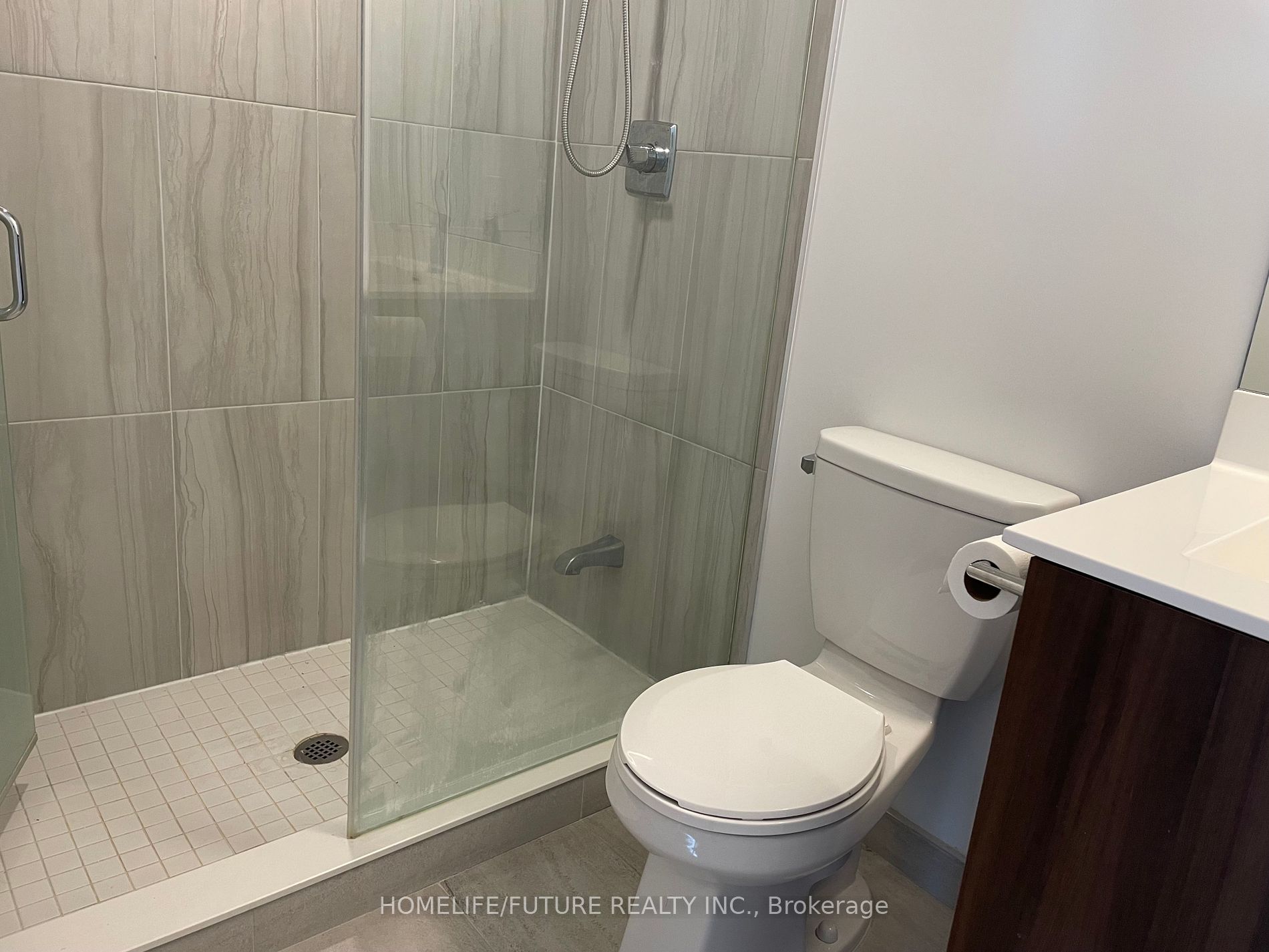 225 Village Green Square, #903