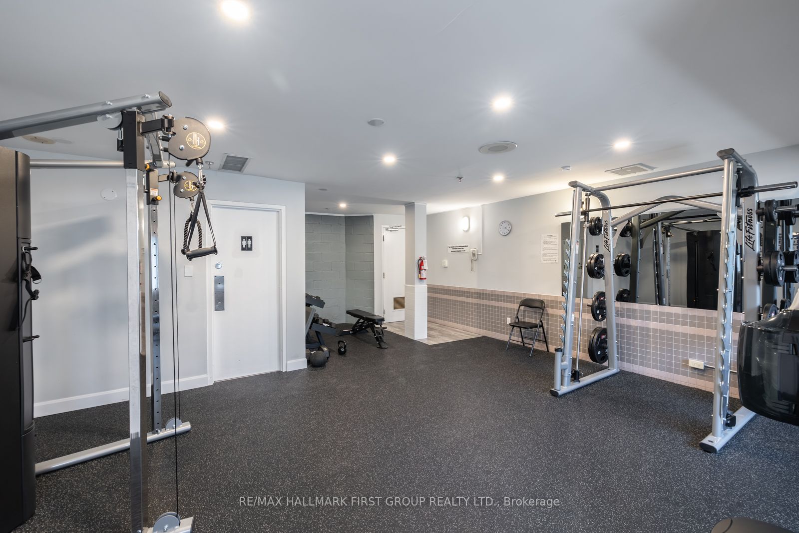 193 Lake Driveway Dr W, #104