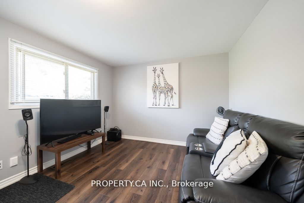 418 Juliana Dr