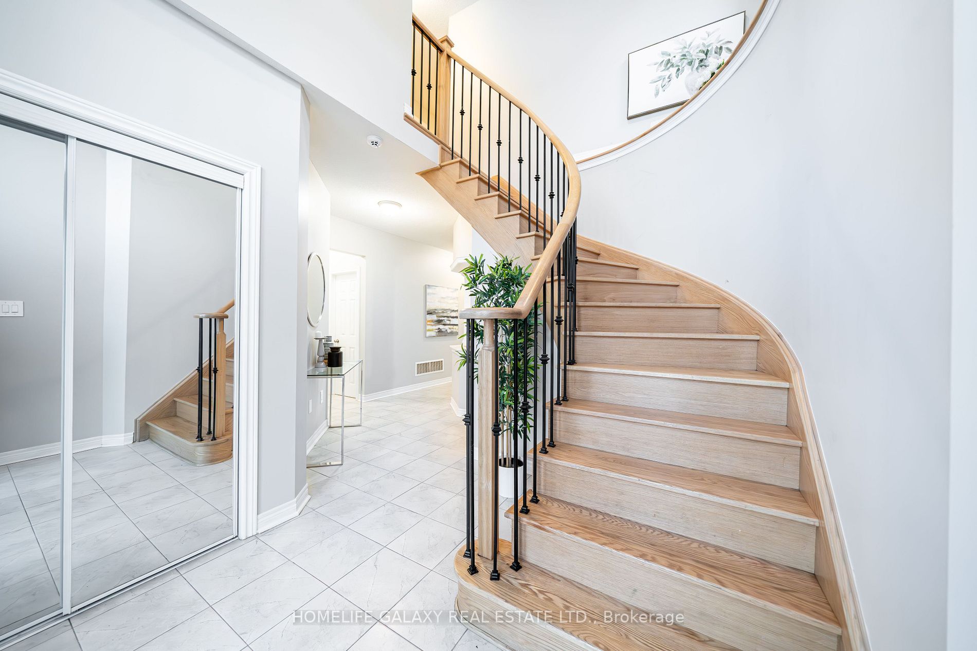 101 Leney Street