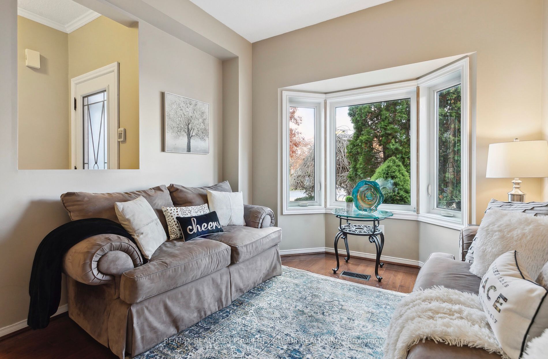 1592 Deerhurst Crt