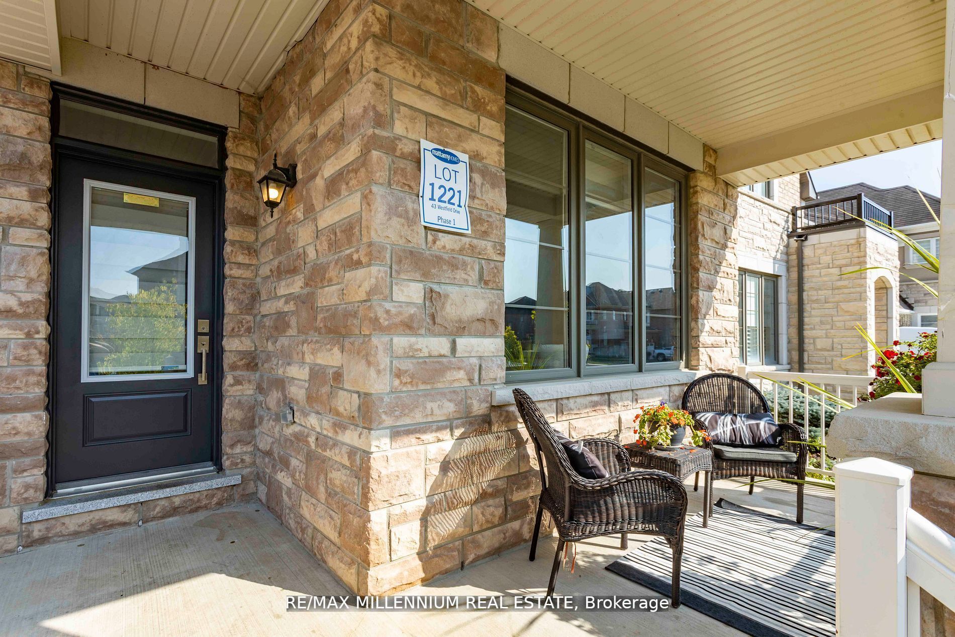 43 Westfield Drive W