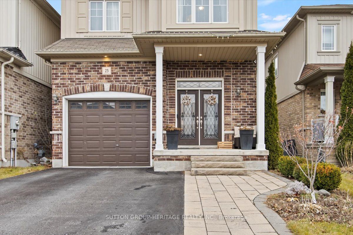 23 Gordon Cowling Street