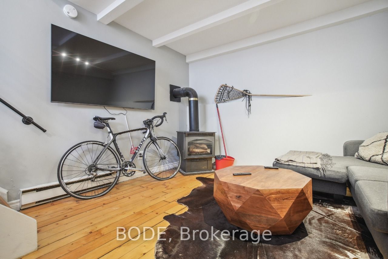 32 Curzon Street #6