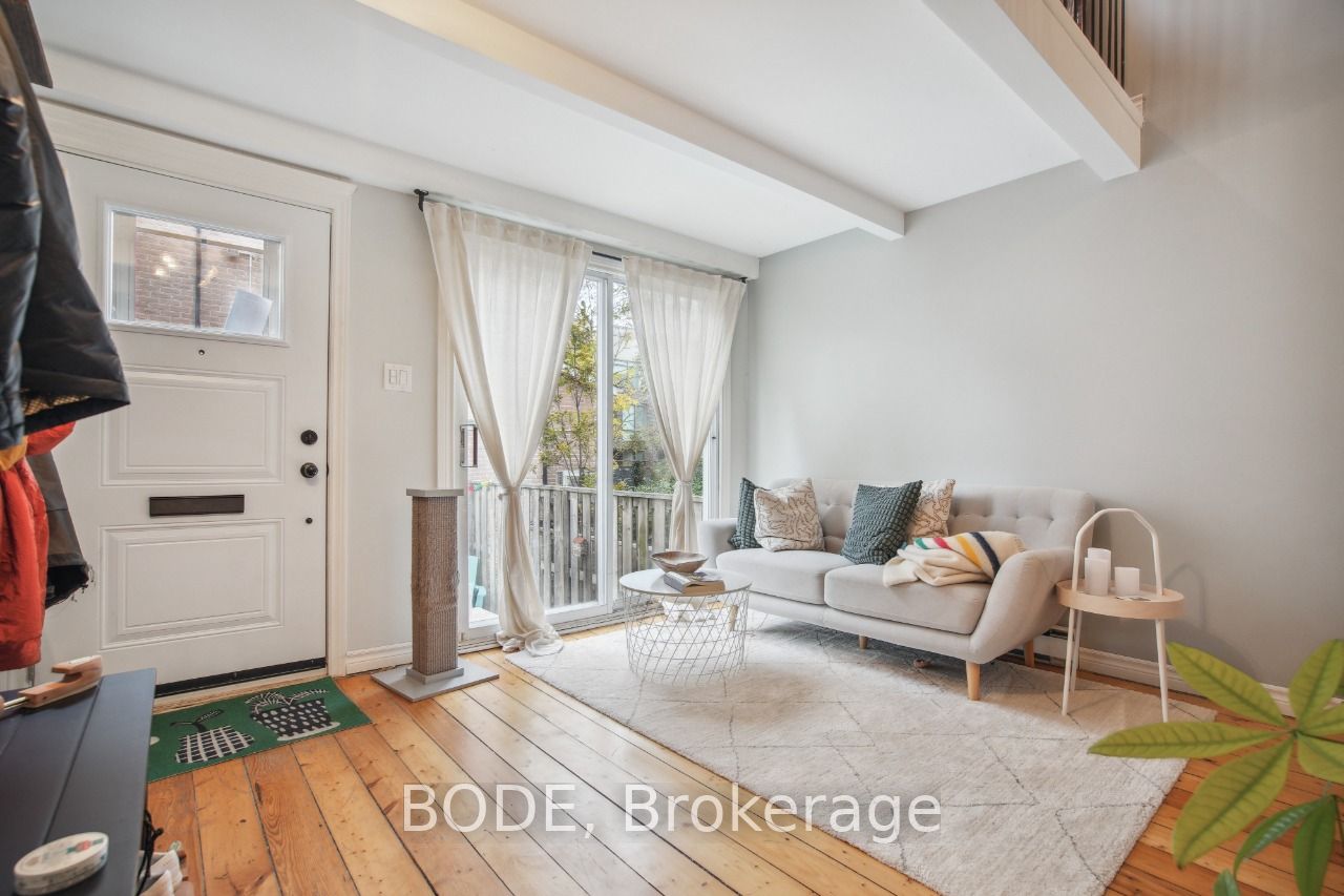 32 Curzon Street #6