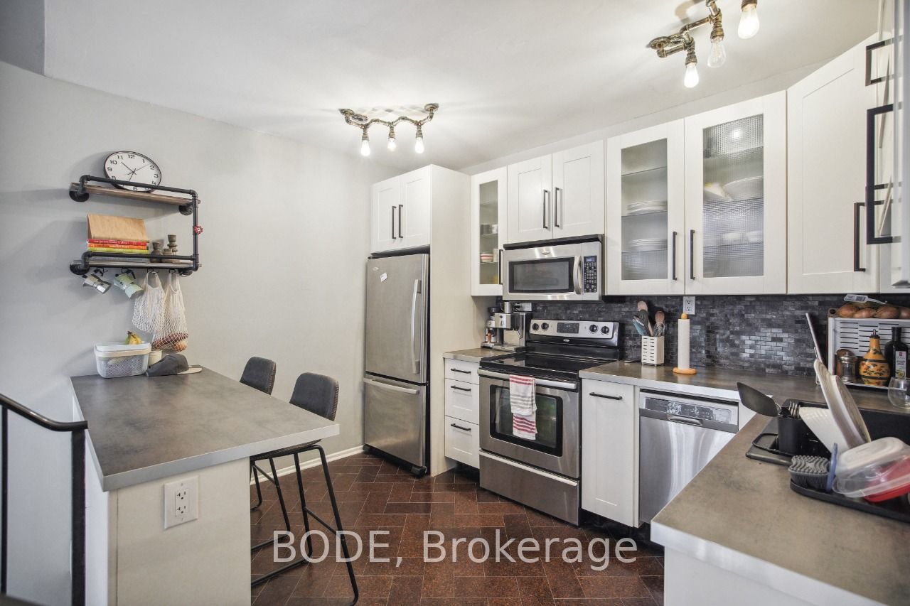 32 Curzon Street #6
