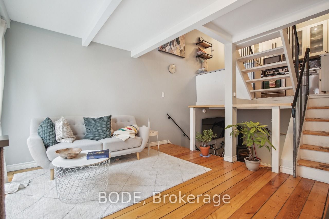 32 Curzon Street #6