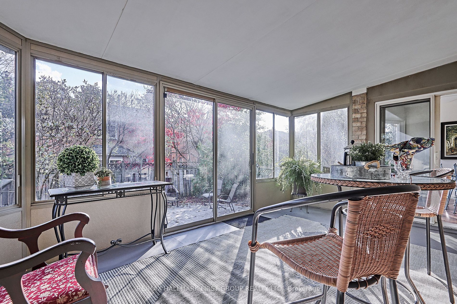 614 Springview Dr