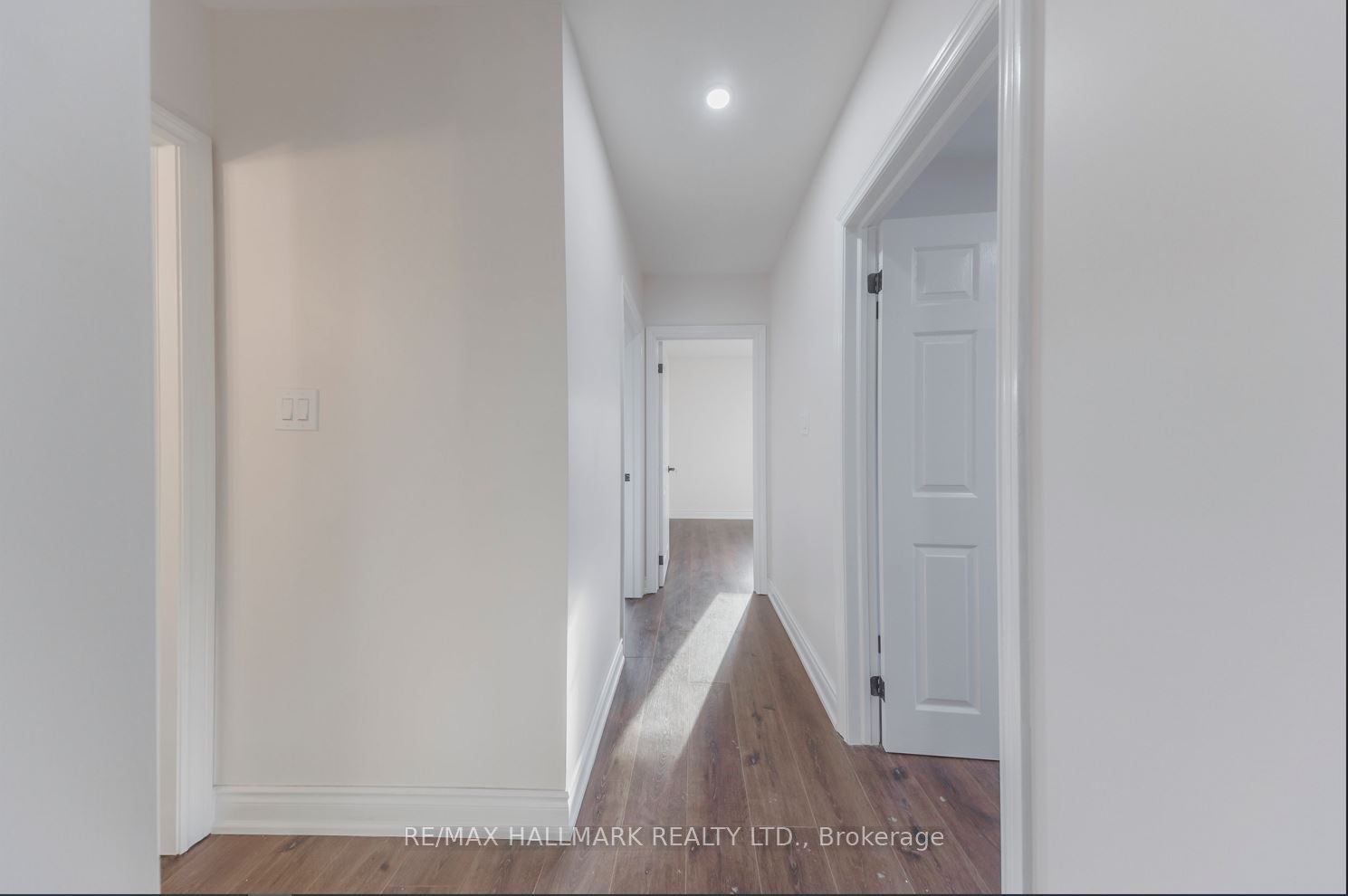 39 Stansbury Crescent #Upper