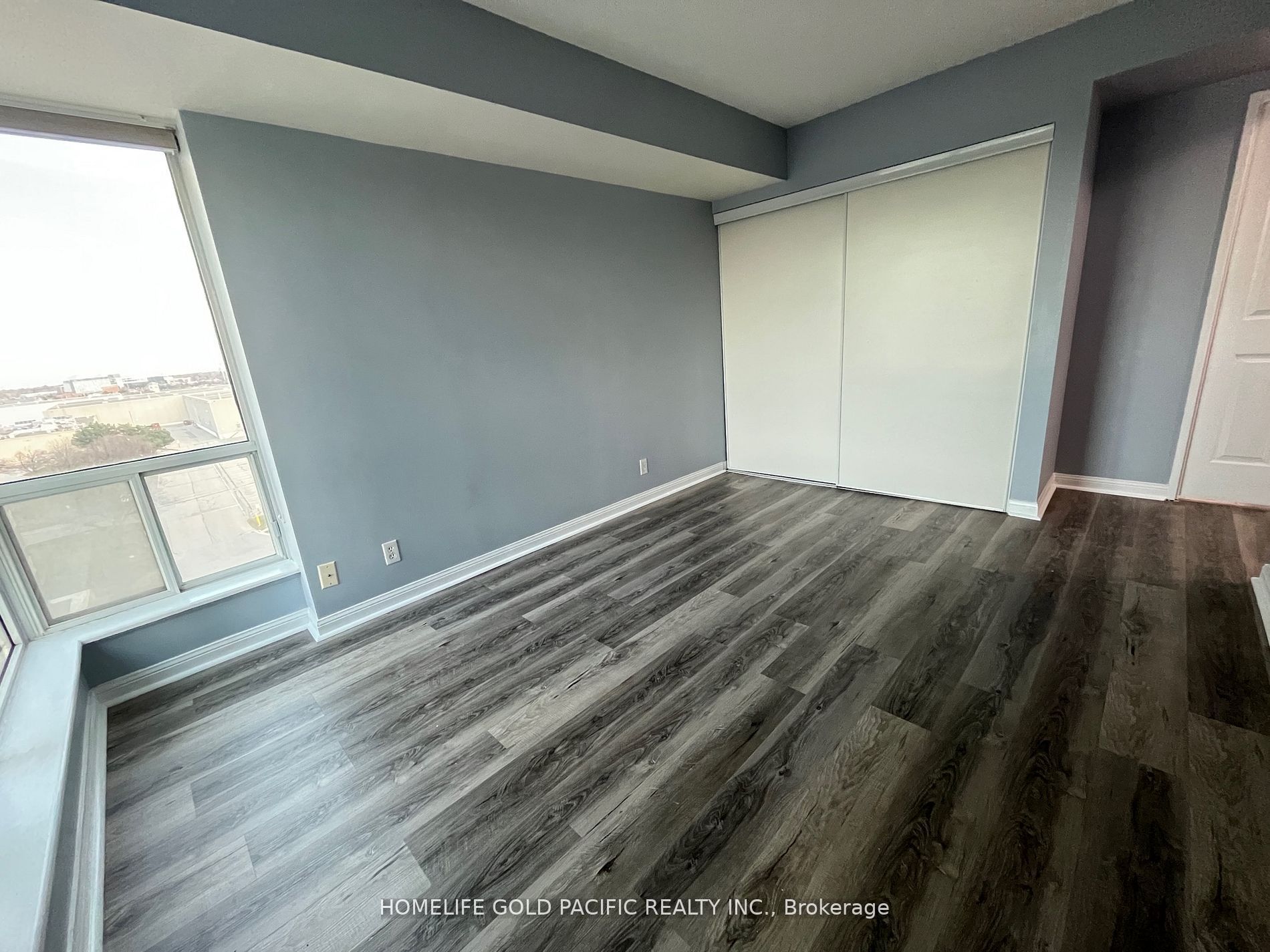 1 Lee Centre Drive, #903
