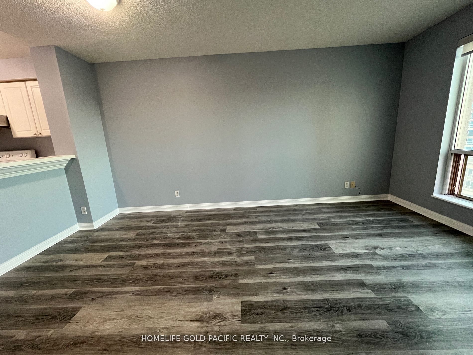1 Lee Centre Drive, #903