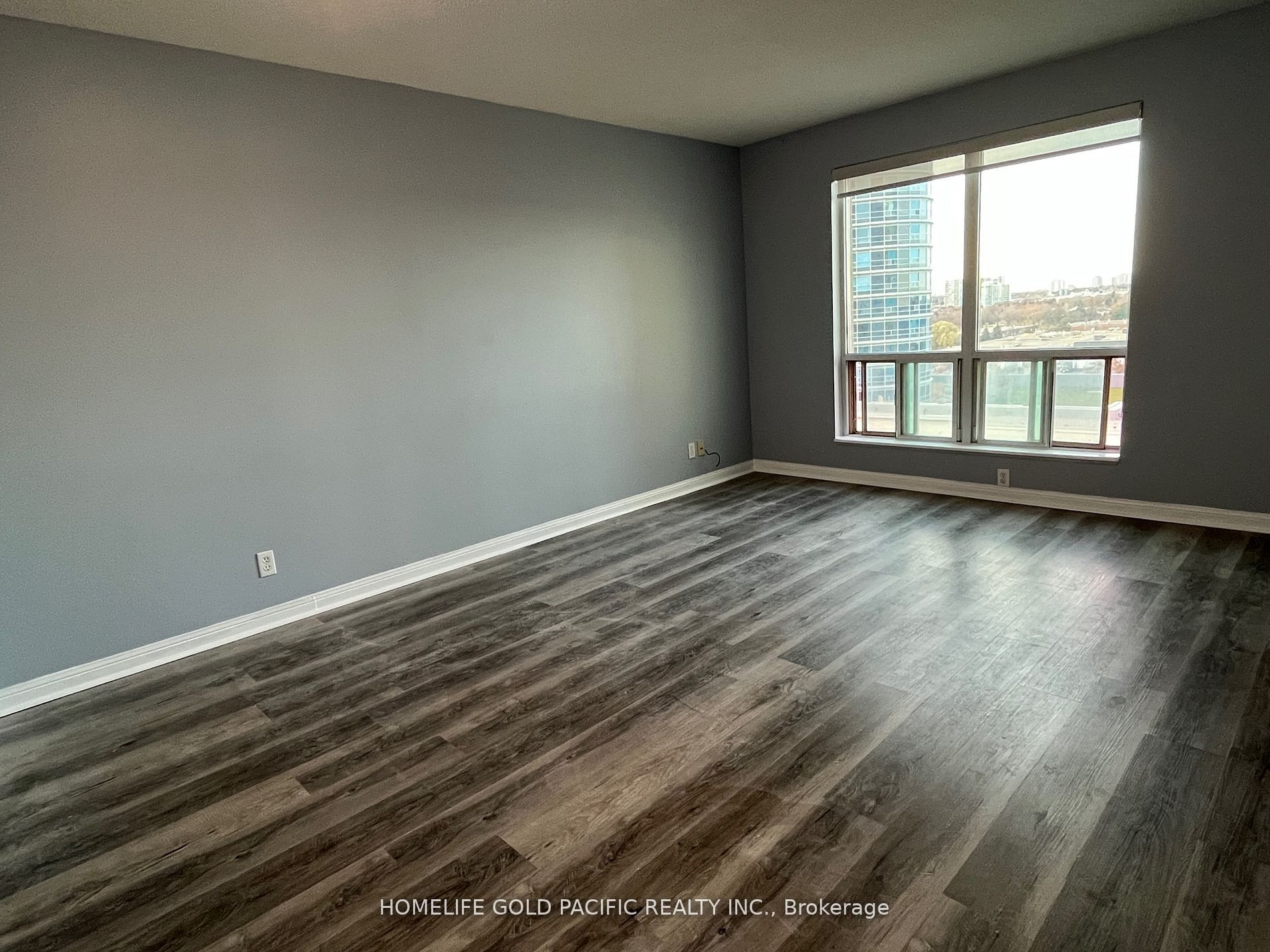 1 Lee Centre Drive, #903