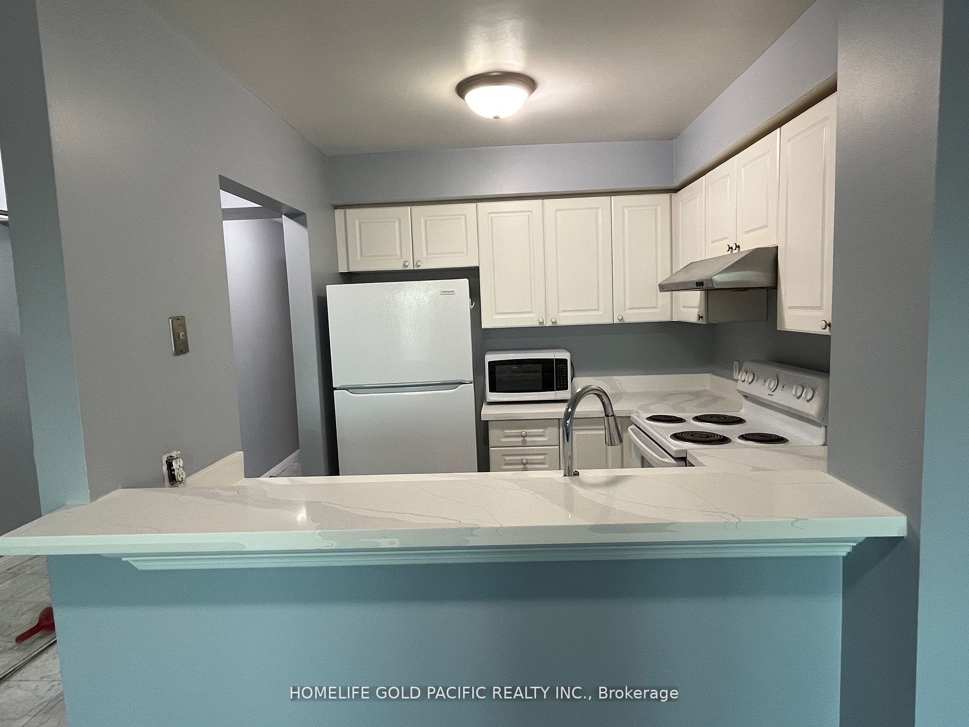 1 Lee Centre Drive, #903