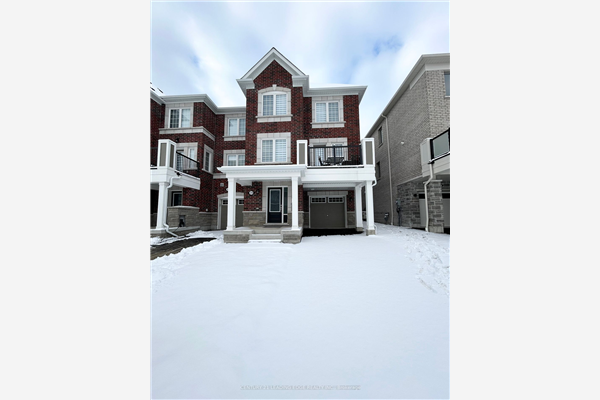 3378 Swordbill St, Pickering