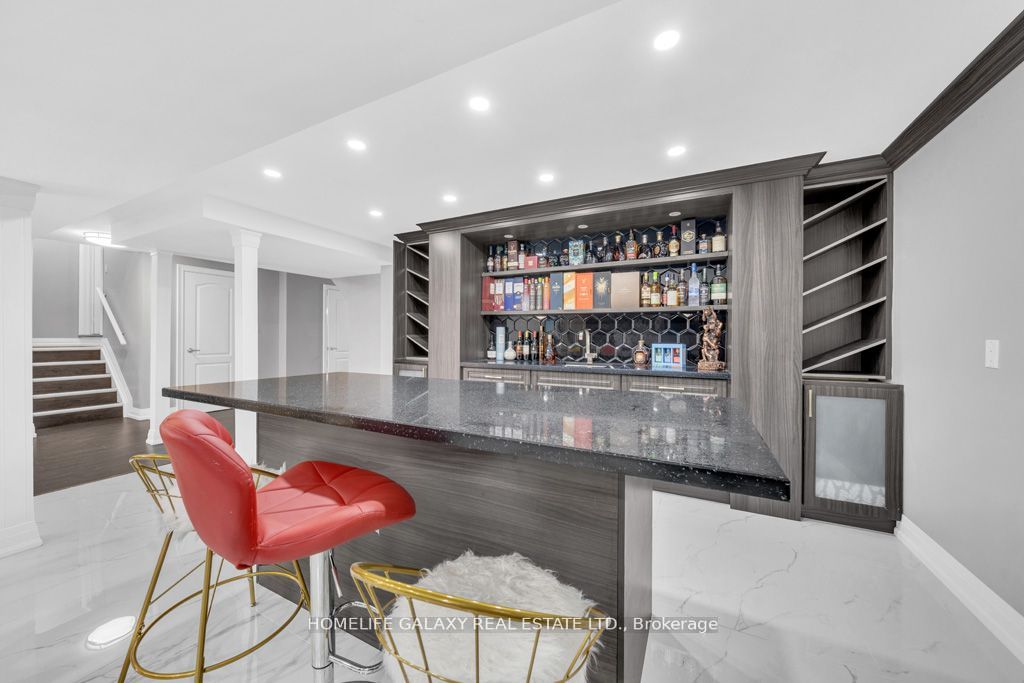 11 Donald Powell Cres