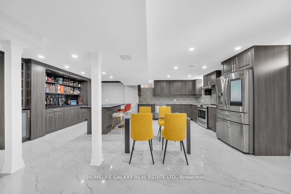 11 Donald Powell Cres